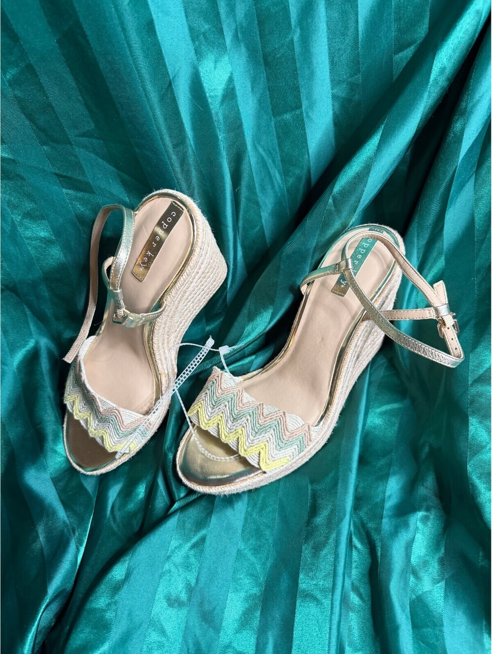 Copper Key Metallic Ankle Strap Espadrille Wedges Zigzag Toe Size 10 NWT
